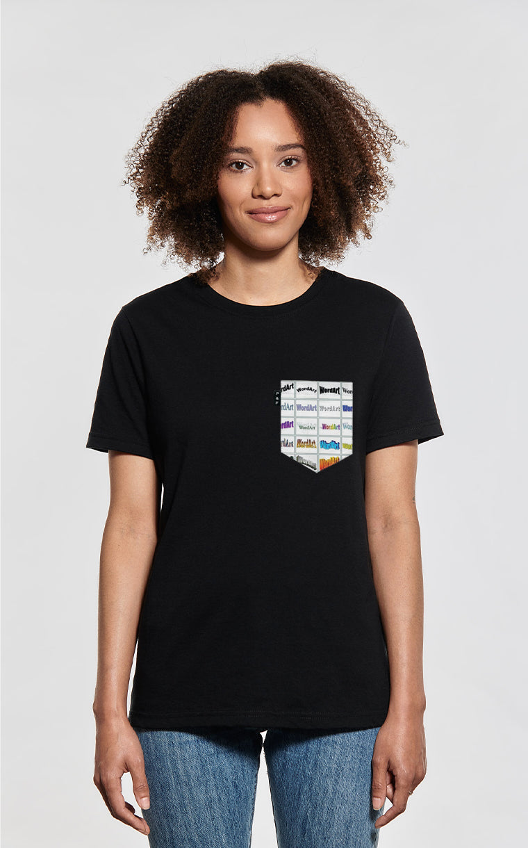 T-shirt coupe Boyfriend à poche pour femme avec poche Word Art Battle ^