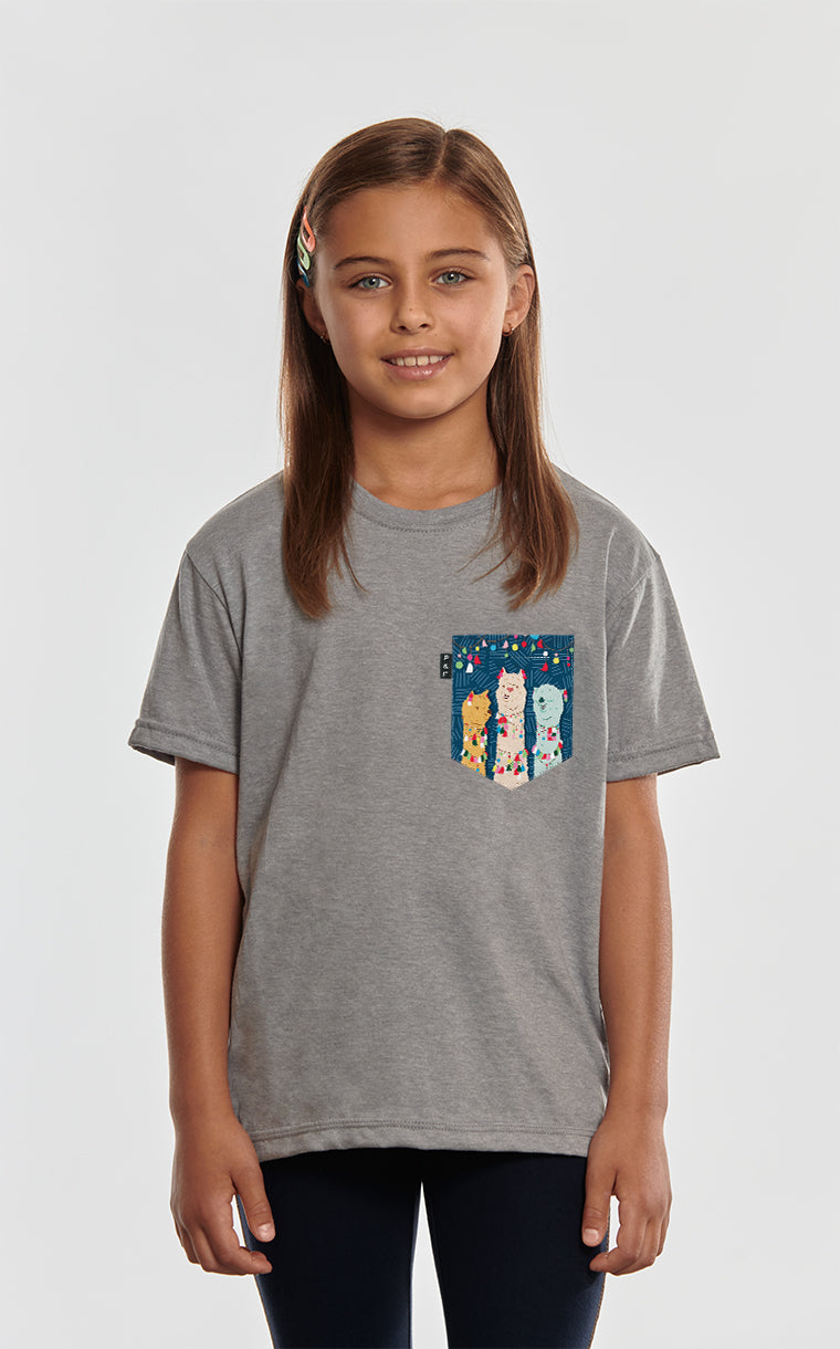 Como te llama pocket t-shirt