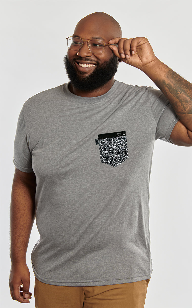 T-shirt à poche Interconnexion