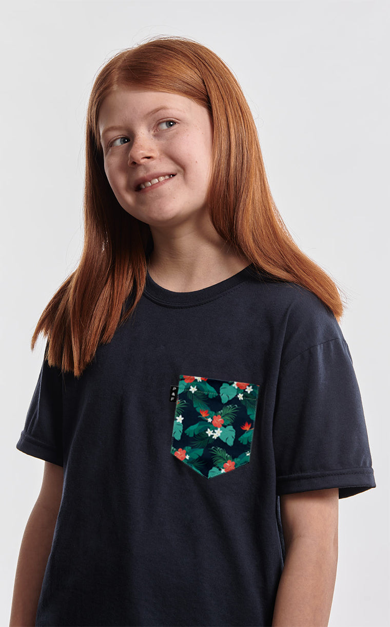 Flore is lava pocket t-shirt