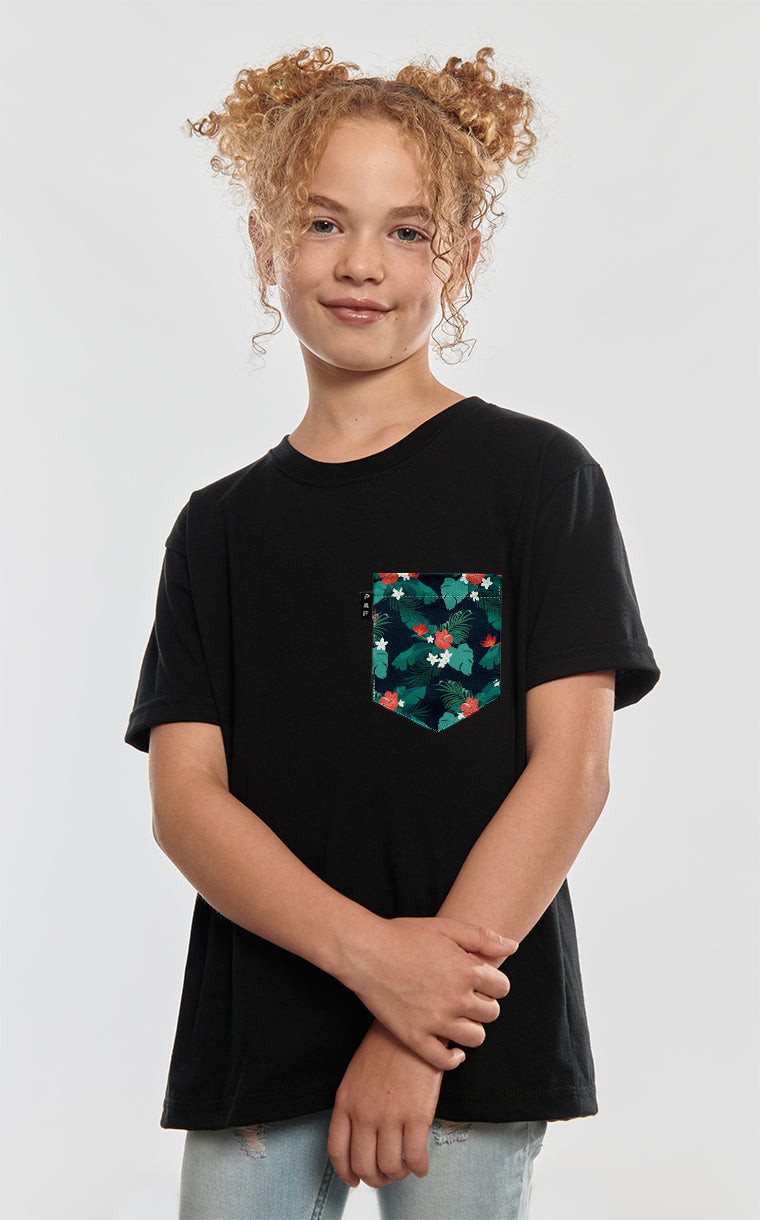 Flore is lava pocket t-shirt