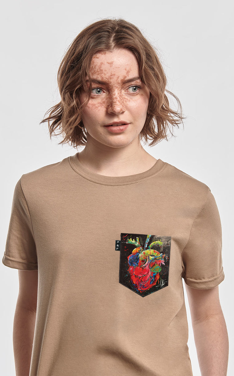 T-shirt coupe Boyfriend à poche Fondation en coeur 2025