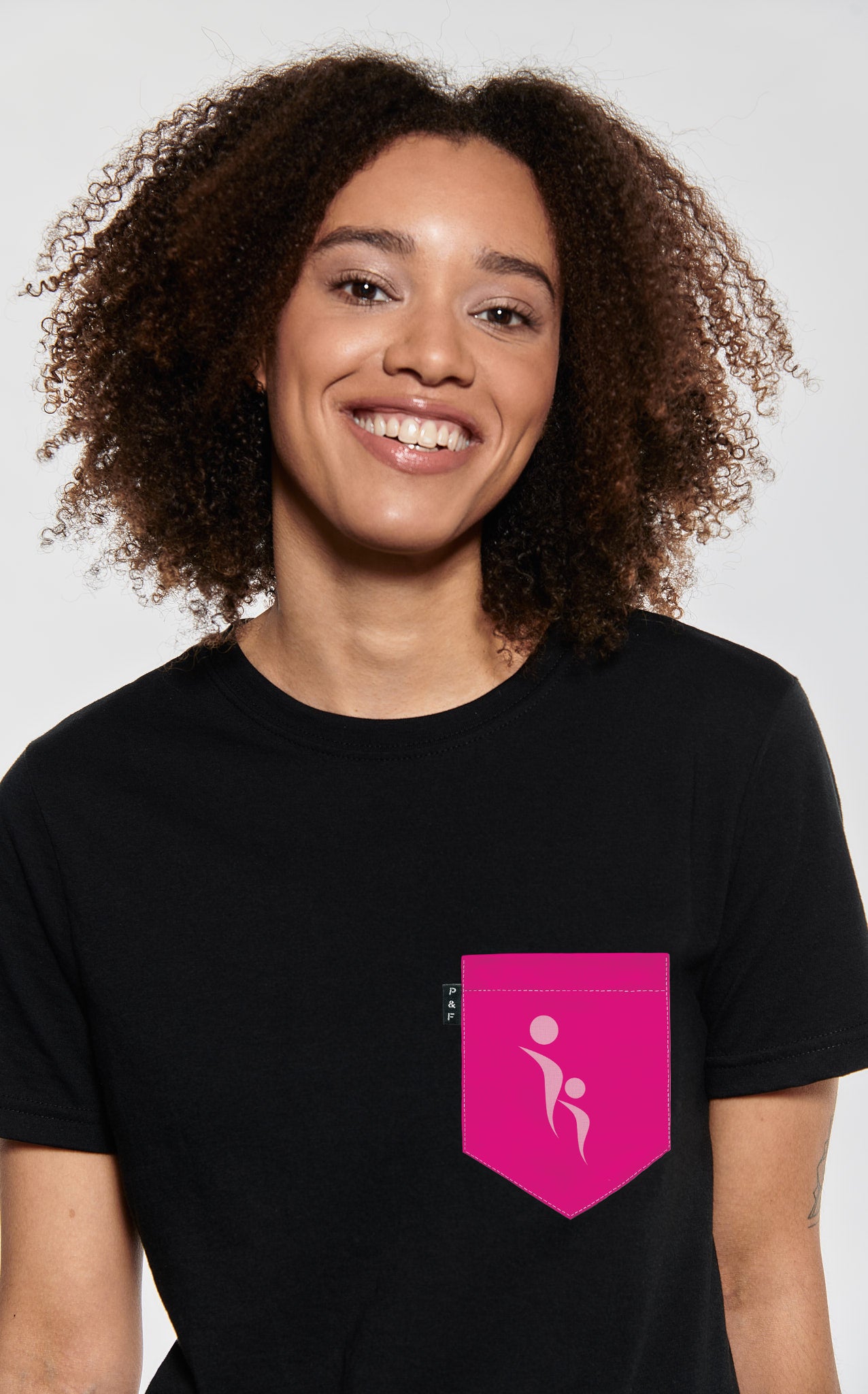 T-shirt coupe Boyfriend à poche Fondation de l'Hôpital du Suroît