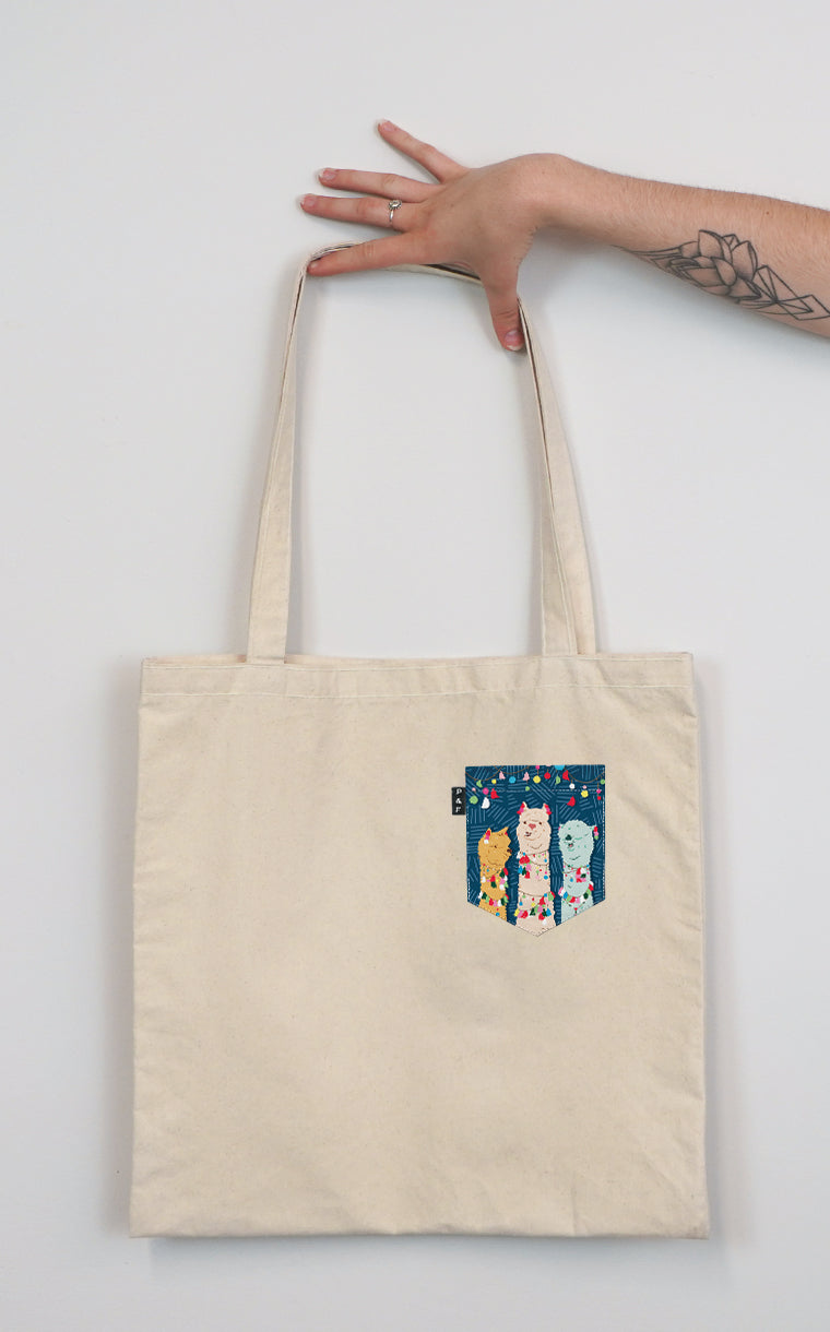 Como te llama pocket tote bag