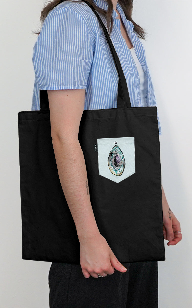 Agate the power pocket tote bag