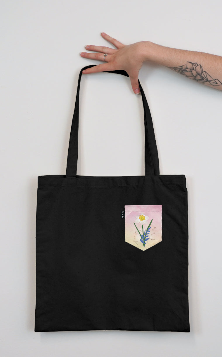 Tote Bag with pocket Without wrong a hundred grudges