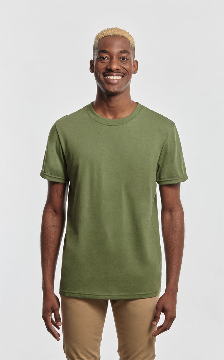 Men's T-shirt with no pocket