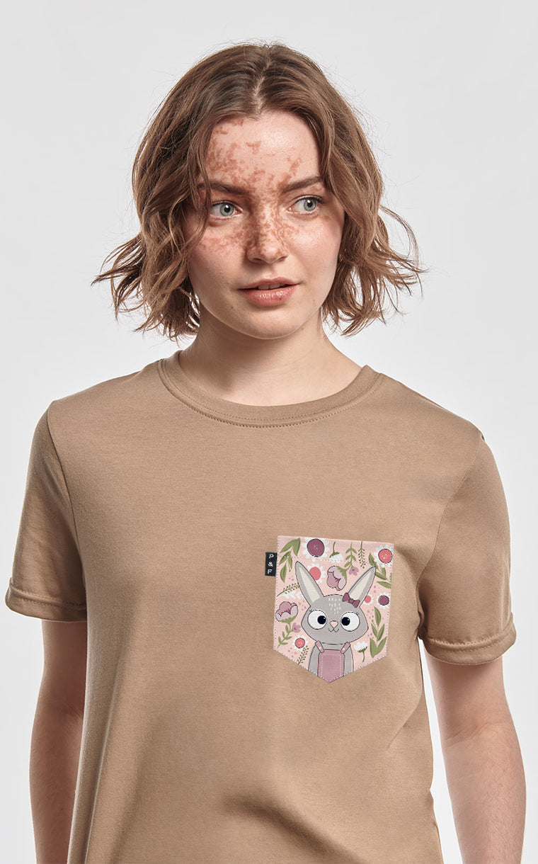 Daisy Rabbit Boyfriend Pocket T-Shirt