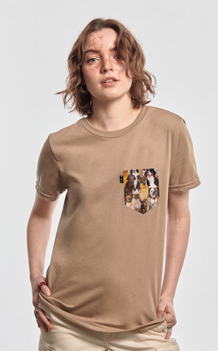 T-shirt coupe Boyfriend à poche Who let the dogs out