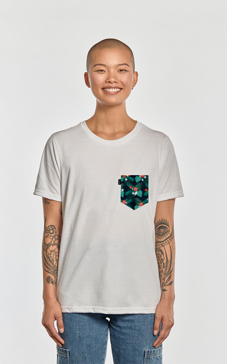 Boyfriend cut t-shirt with pocket Flore is lava