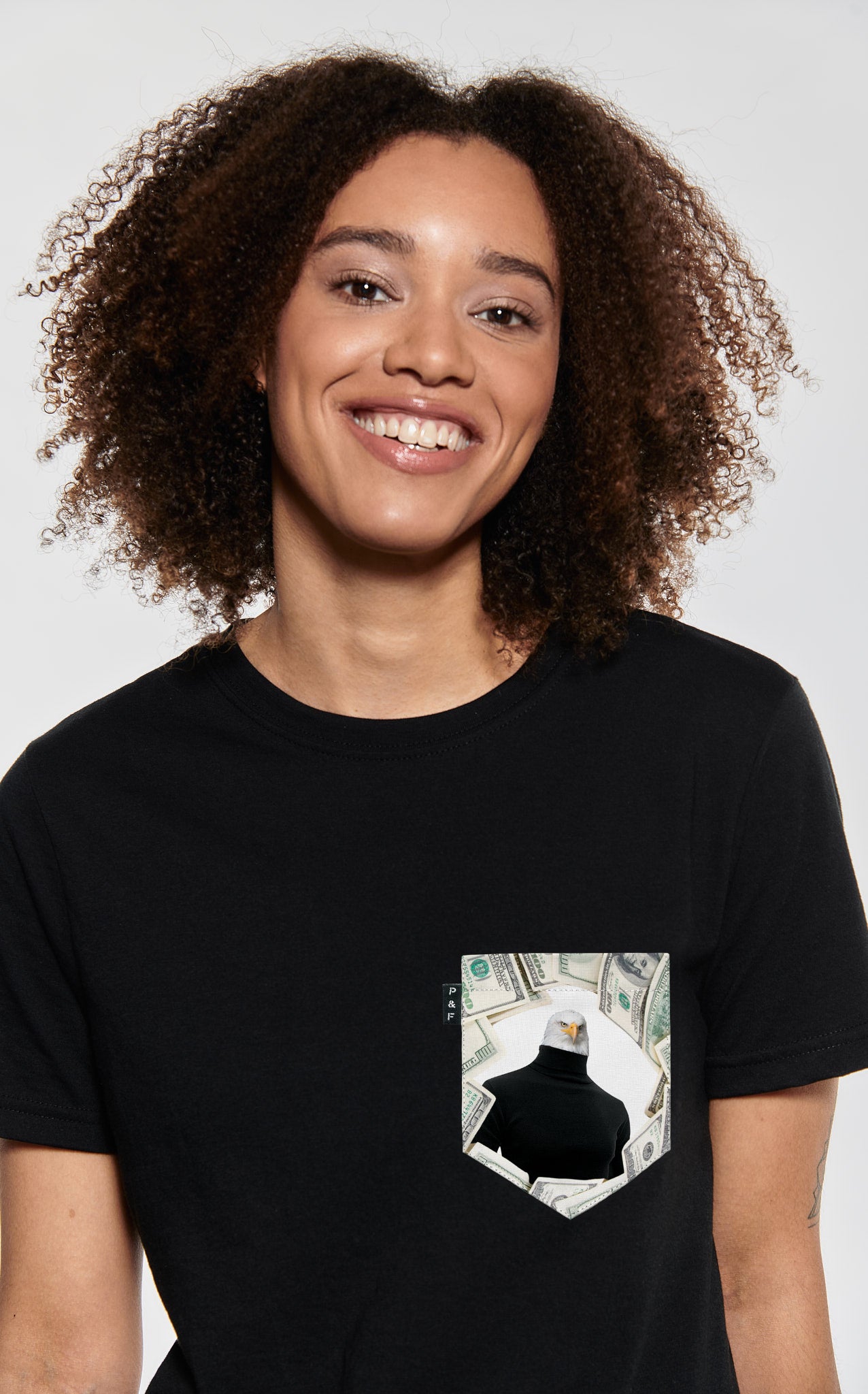 T-shirt coupe Boyfriend à poche pour femme avec poche Money Talks ^ 