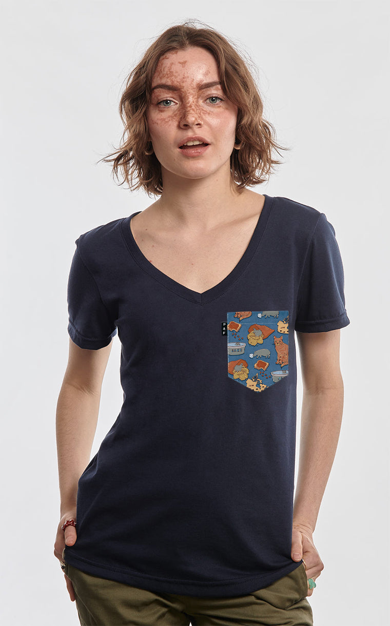 Hippo Families Semi-Fitted V-Neck with Pocket