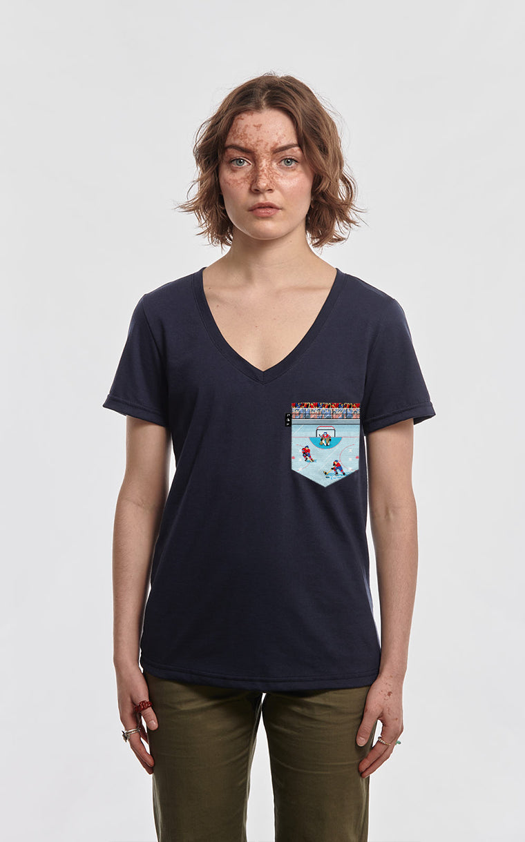 Semi-fitted V-neck with pocket No helmet